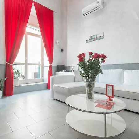 Aparthotel Angioini *